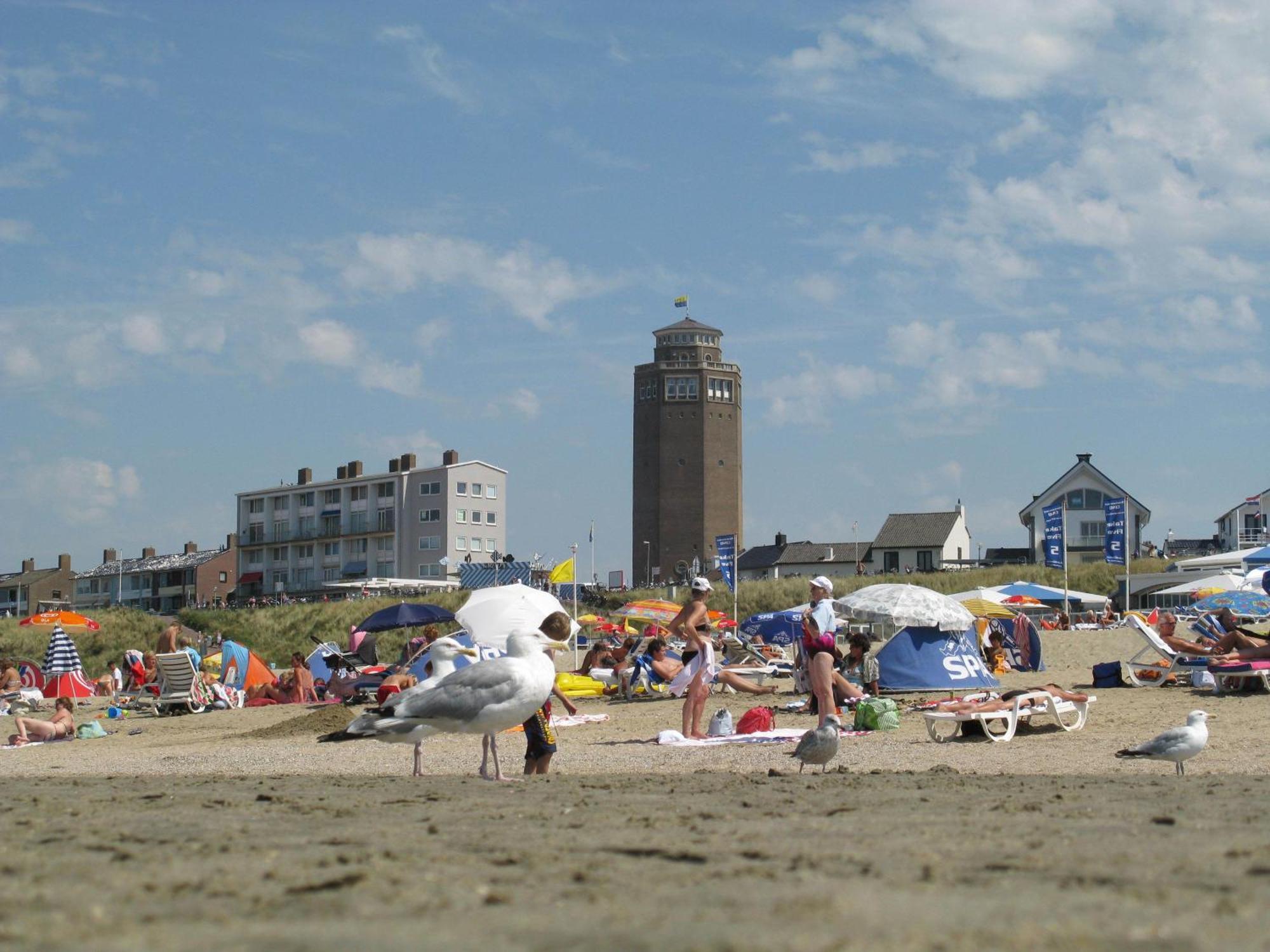 Pension Zee En Duinzicht Zandvoort Exterior foto